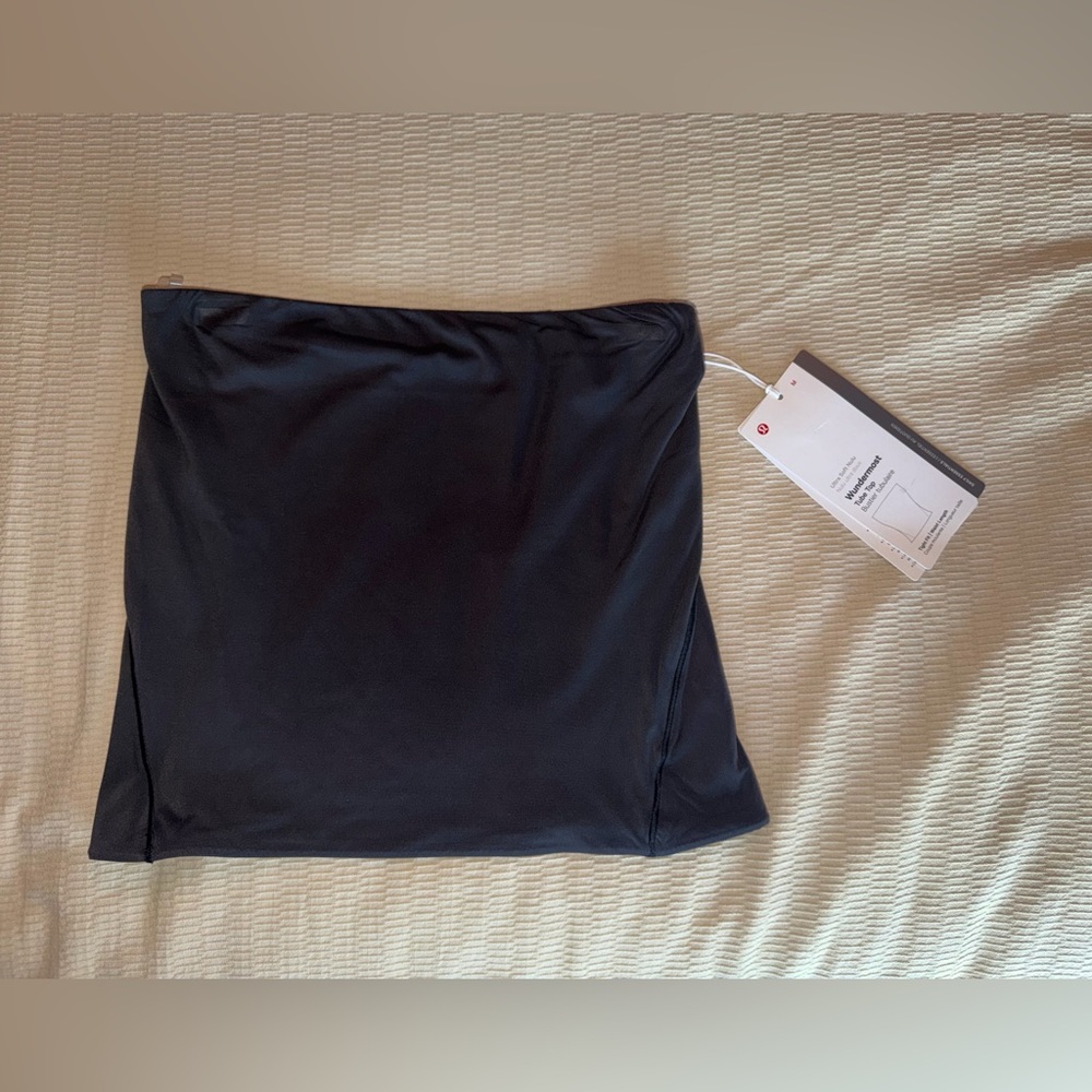Women’s Lululemon Wundermost Ultra Soft Nulu Tube Top Size Medium Black